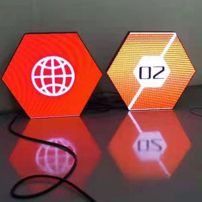 Pannello di visualizzazione a LED creativo impermeabile / schermo a LED esagonale interno
